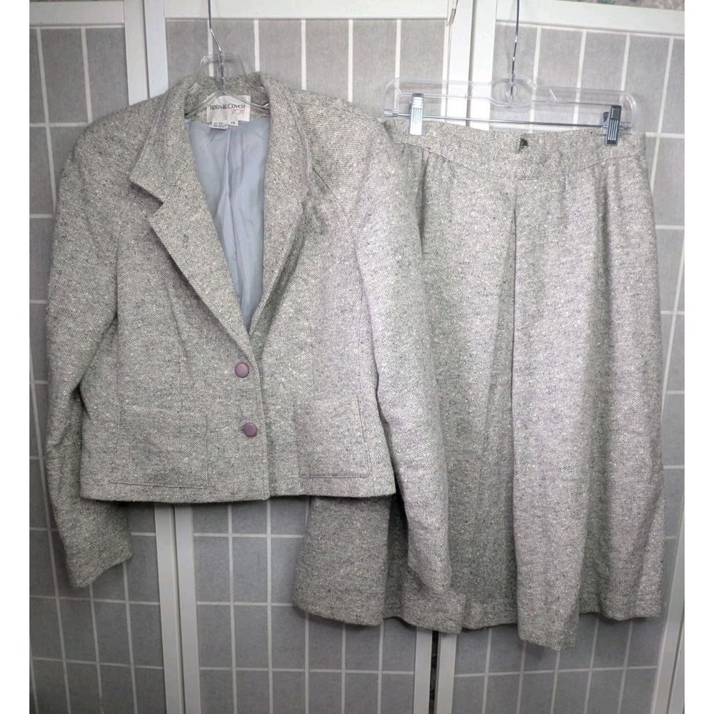 Roth-Le Cover Sport Women's Skirt Suit Set 14 Grey Lavendar Buttons Wool Vintage